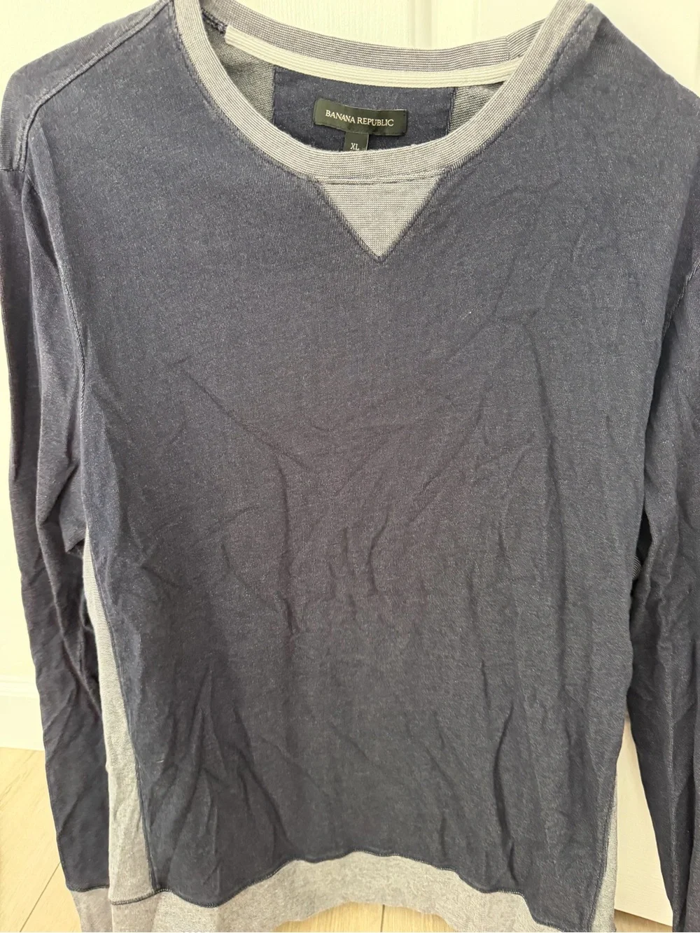 Banana Republic Navy and Light Gray Long-Sleeve Crew Sweatshirt. New